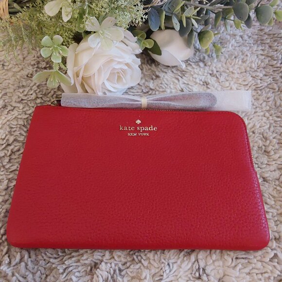 kate spade Handbags - KATE SPADE NEW YORK Leila Medium L-Zip Wristlet Candied Cherry or Spotlight Red